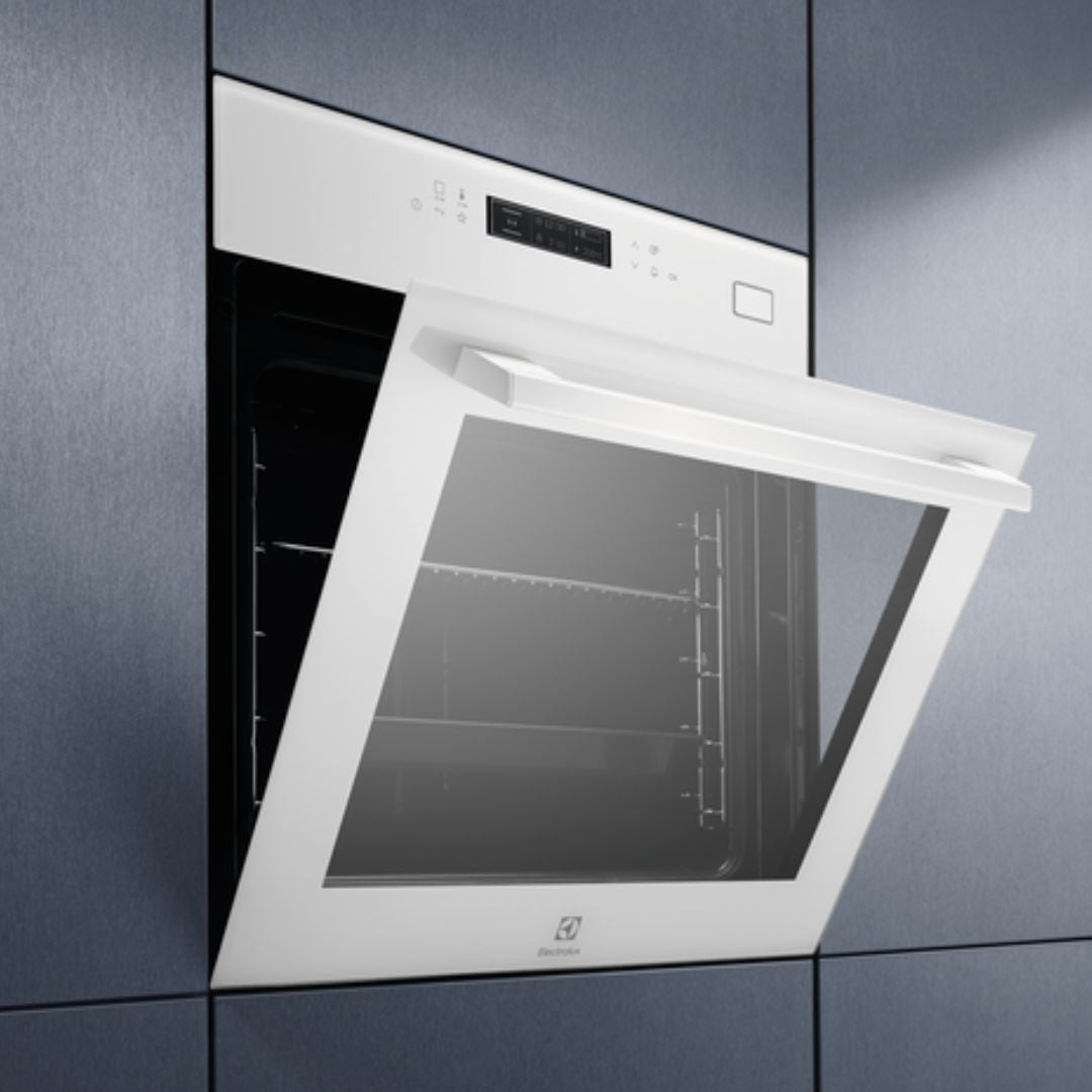 Iebūvējamā cepeškrāsns ELECTROLUX EOB7S31V