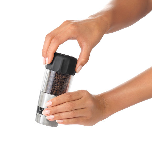 Spice grinder OXO Accent Mess-Free Pepper Grinder