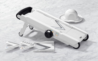 Vegetable chopper OXO V-Blade Mandoline