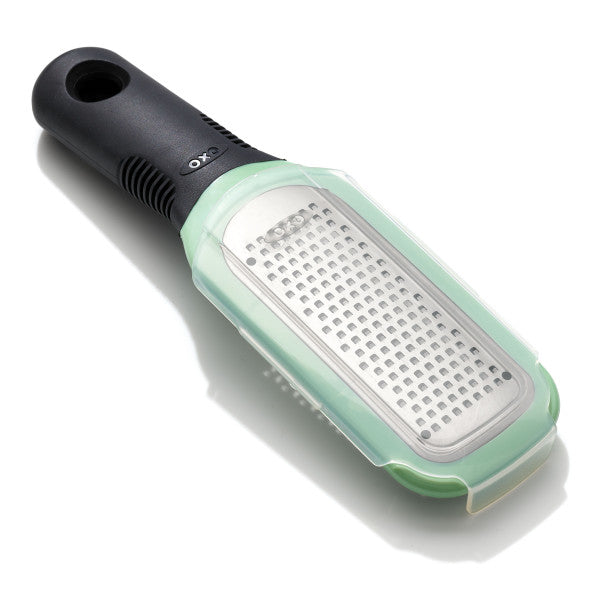 Rīve OXO Etched Ginger & Garlic Grater